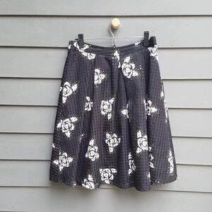 Keius Floral Flirty Skirt 